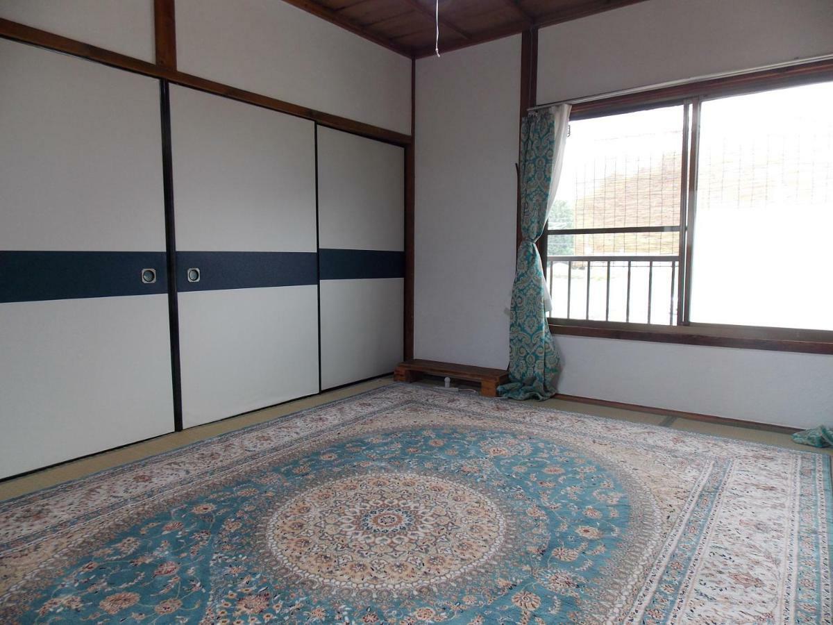 Guesthouse Yawara Okayama Bagian luar foto