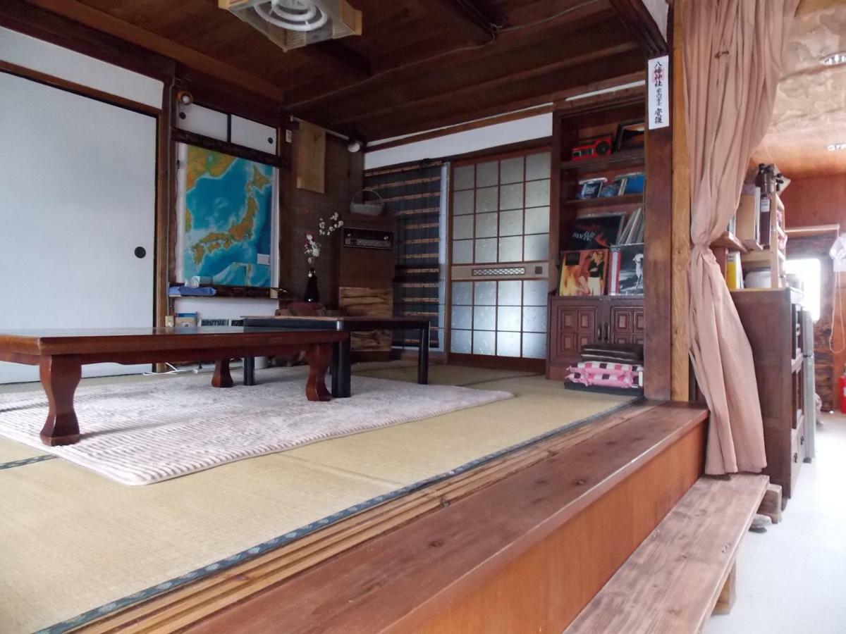 Guesthouse Yawara Okayama Bagian luar foto